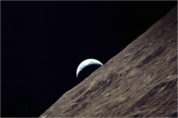 pics of earth from the moon