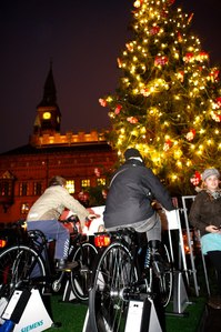 CopenhagenPedalPoweredXmasTree2010-01-23.jpg